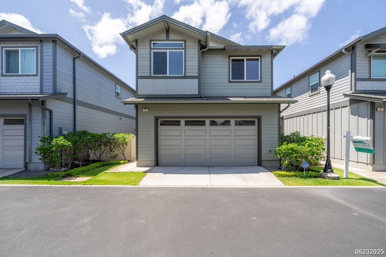 Available now! Updated 4-bedroom, 2.5-bat... - Available now!  Updated 4-bedroom, 2.5-bat...
