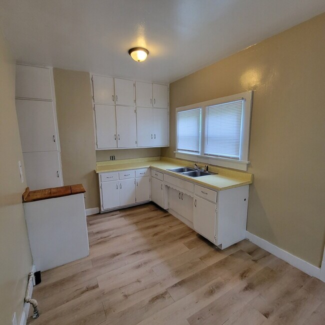 Foto del edificio - Beautiful 3 Bedroom