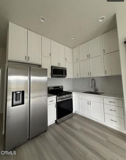 Building Photo - 24098 Via Vista