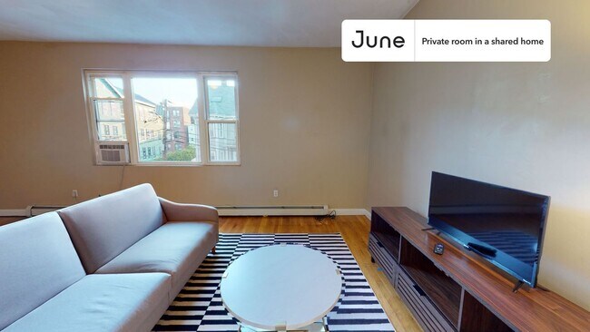 Foto del edificio - Room in Shared 4 bed/1.5 bath home in Allston