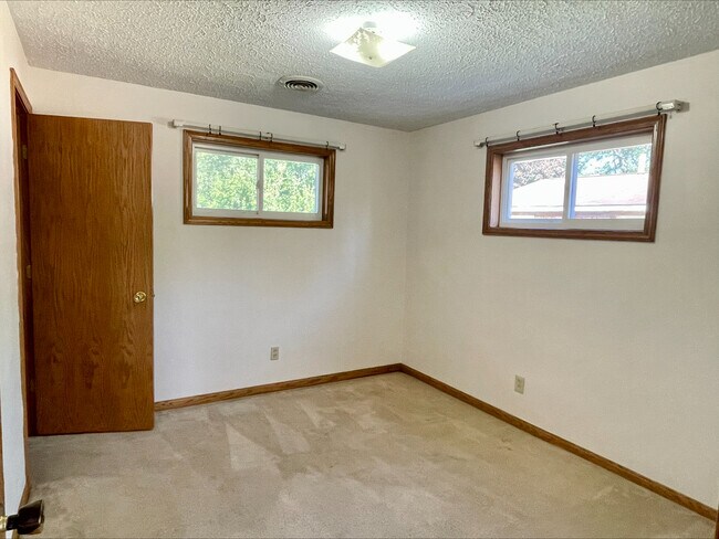 Foto del edificio - 2290 27th St SW