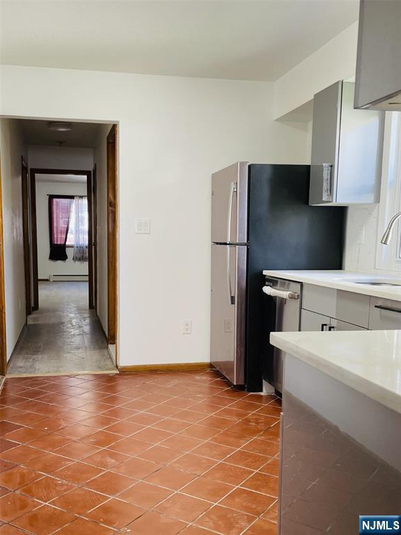 Foto del edificio - 303 N 3rd St