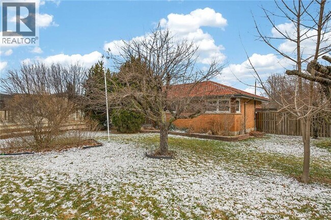 Building Photo - 82 Millen Rd