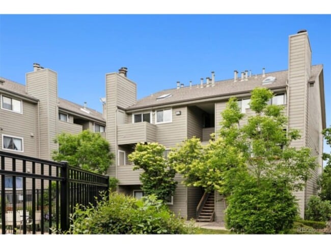 Building Photo - 3100 S Federal Blvd