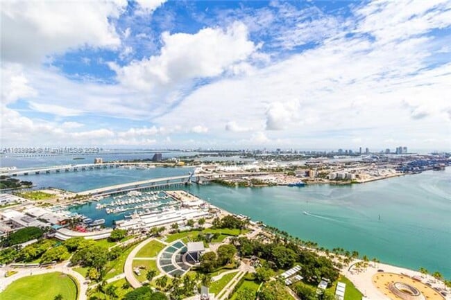 Photo - 50 Biscayne Blvd Apartment