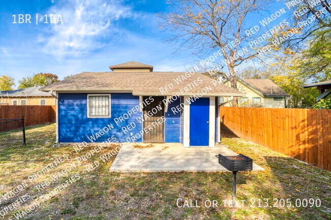 Photo - 236 E Dullnig Ct Apartment