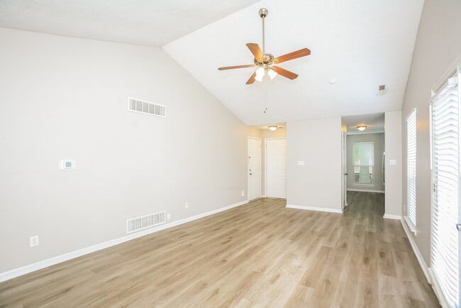 Building Photo - 7683 Waterwood Dr