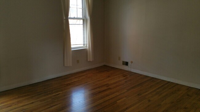 Foto del edificio - 932 Pine St