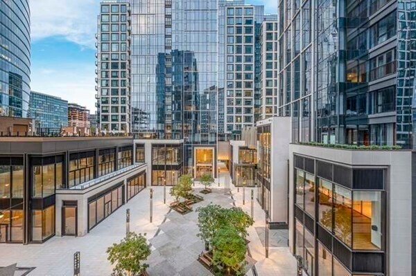 Foto del edificio - 133 Seaport Blvd