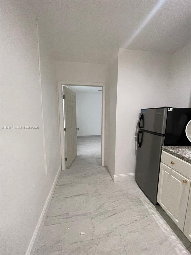 Foto del edificio - 4714 NW 50th St