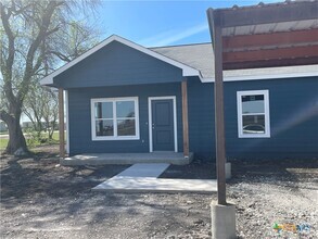 Building Photo - 1180 FM 2623
