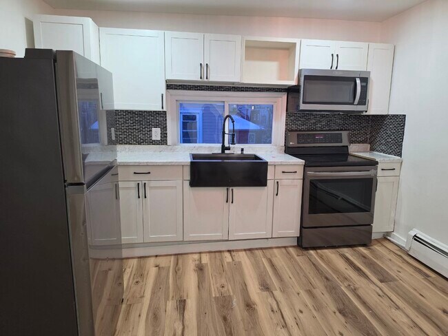 Foto del edificio - 100 N Pine St