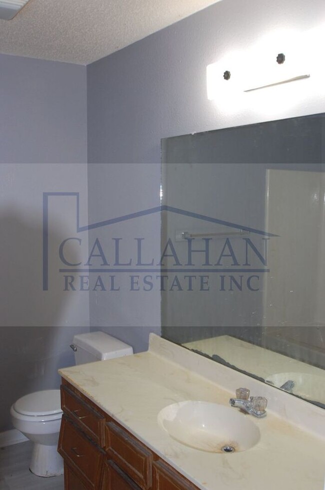 Foto del edificio - North Little Rock 2 Bedroom Townhouse