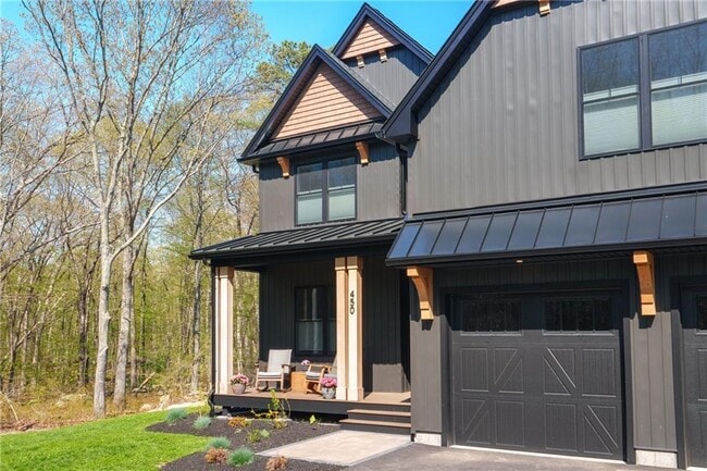 Building Photo - 450 Carrs Pond Rd