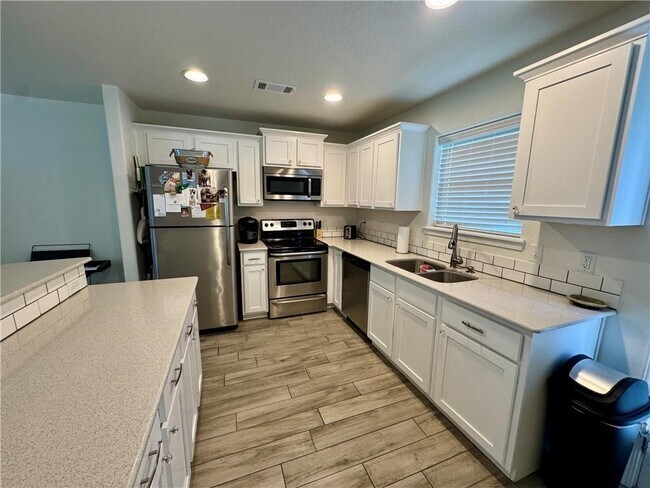 Foto del edificio - 271 S Breakwater Ln