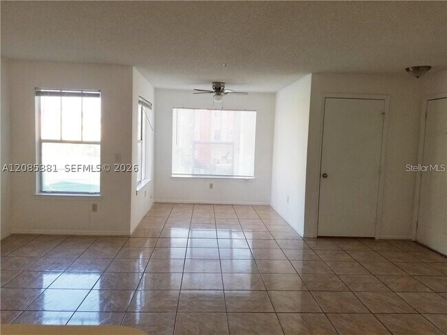 Building Photo - 2213 Grand Cayman Ct