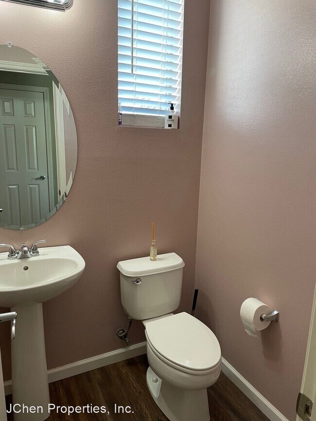 Foto del edificio - 4 br, 2.5 bath House - 2227 Amaryllis Cir.