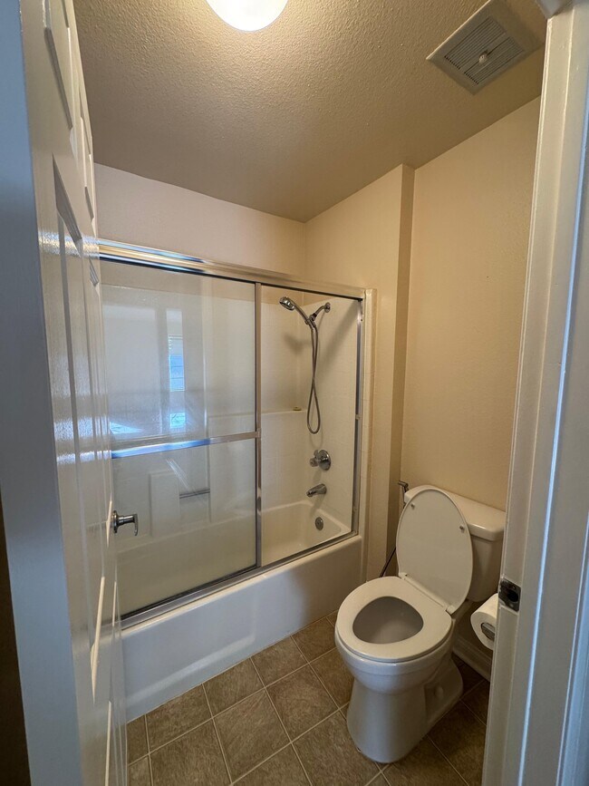 Foto del edificio - 5510 Owensmouth Ave