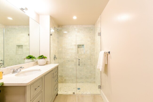 Foto del edificio - Parkside Living in Takoma Park – 1, 2 & 3 ...