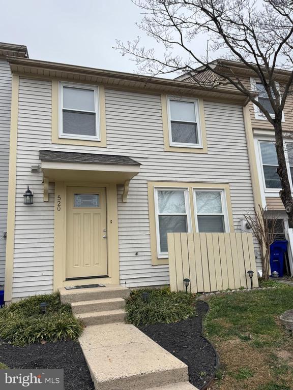 Foto principal - 520 Ellrose Ct