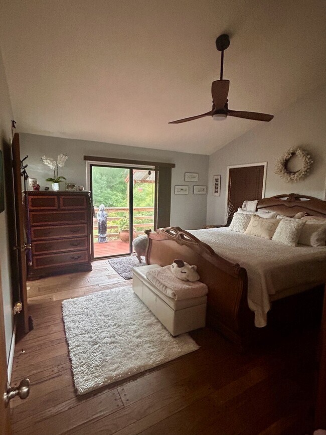 Foto del edificio - 2619 N Dover Rd