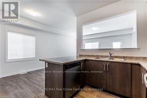 Building Photo - 8 Elsegood Dr