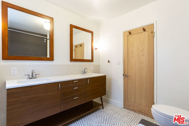 Foto del edificio - 4238 Caledonia Way