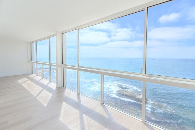 Foto del edificio - 939 Coast Blvd