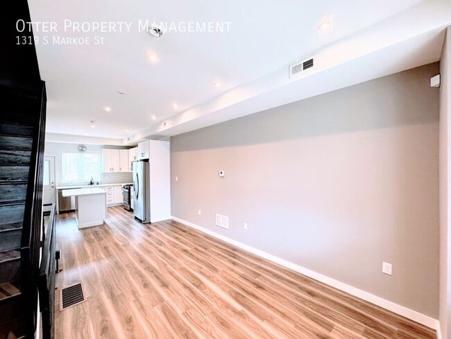 Photo - 1319 S Markoe St House