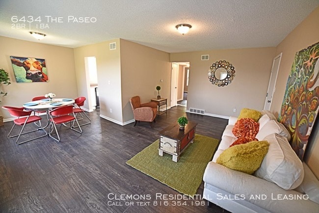 Building Photo - 6434 The Paseo