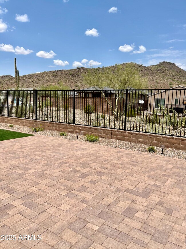 Building Photo - 13582 Calle de Pompas W