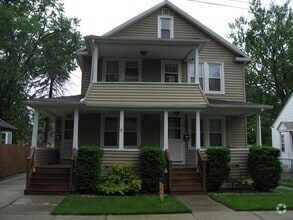 Building Photo - 120 Powell Ave