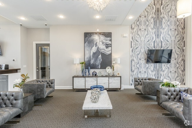 Clubhouse - New Longview