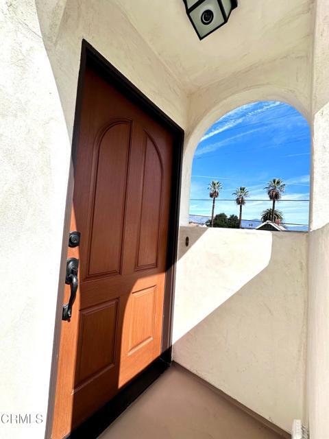 Building Photo - 216 N Cordova St