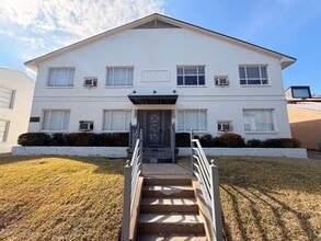 Building Photo - 4115 Douglas Ave