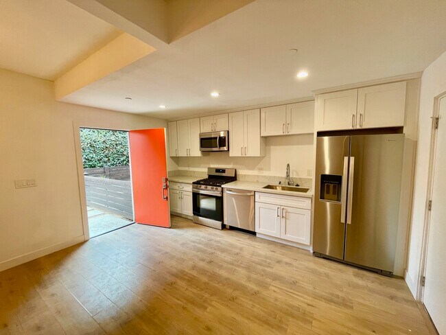 Kitchen and front door - 944 Pacific Ave