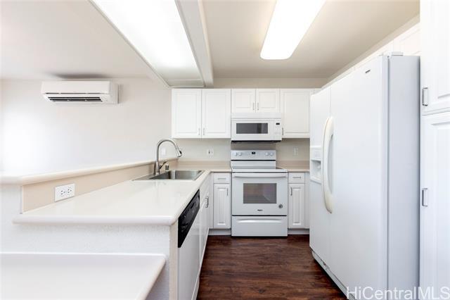 Building Photo - 92-1483-1483 Aliinui Dr
