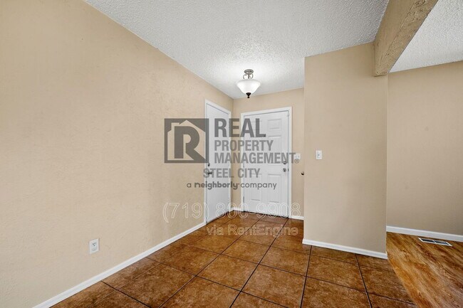 Foto del edificio - 12 Chicory Ct