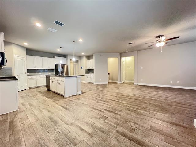 Building Photo - 15748 Putney Wy