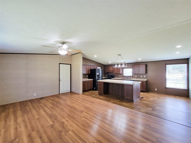 Foto del edificio - 26806 N Marek Ln