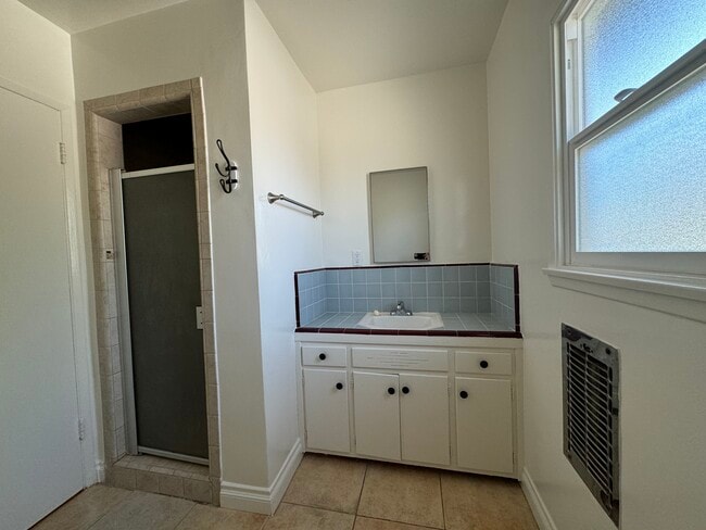 Building Photo - 11641 National Blvd