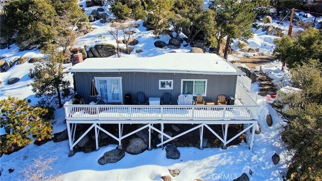 Foto del edificio - 2490 Fern Dr