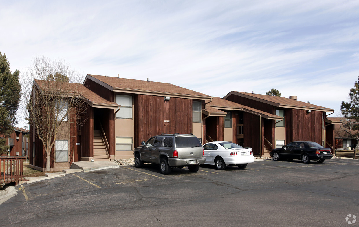 Primary Photo - Village 7