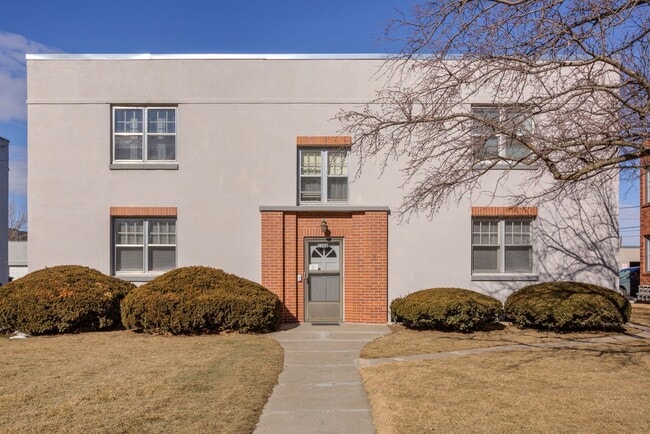 Building Photo - 5508 Corby St