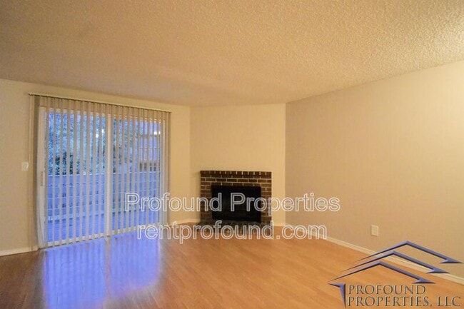 Photo - 12225 SW Gingham Ln Apartment