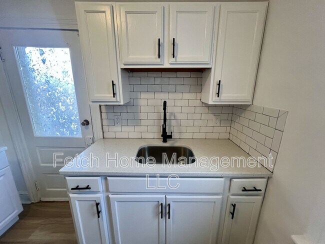 Foto del edificio - 312 N Reservoir St