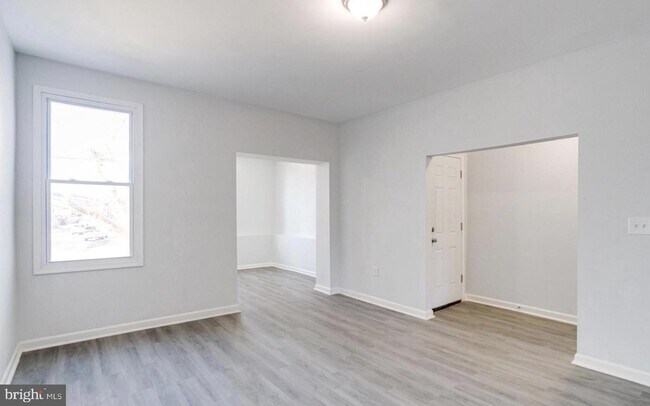 Foto del edificio - 3007 Oakley Ave