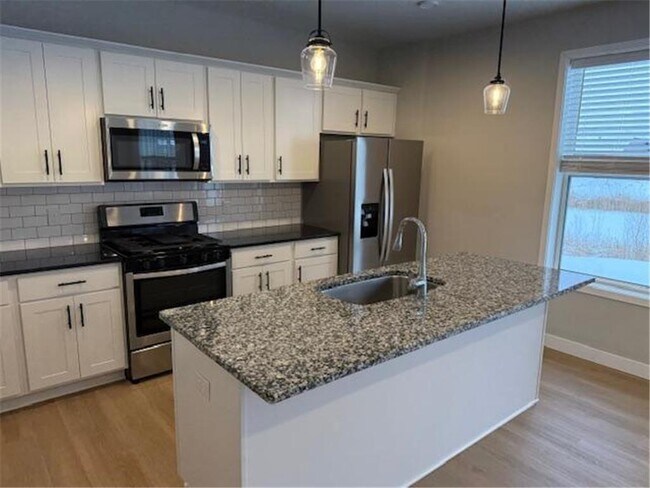 Foto del edificio - 11341 51st St NE