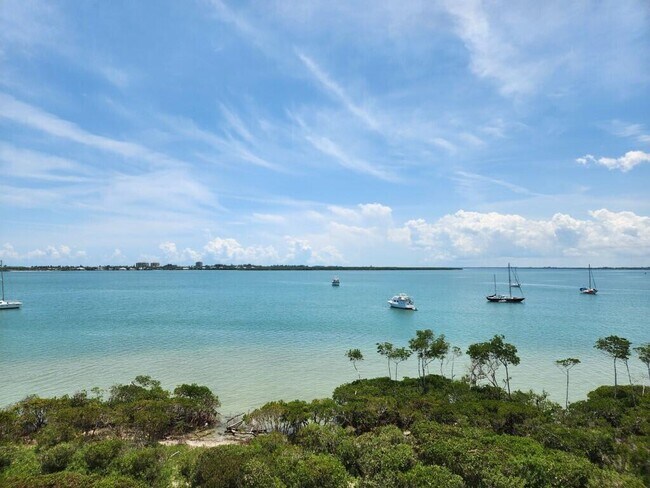 Foto del edificio - 22 Harbour Isle Dr W