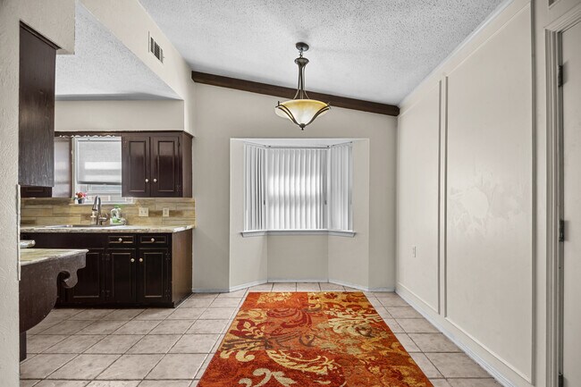 Foto del edificio - 2629 Peach Tree Ln